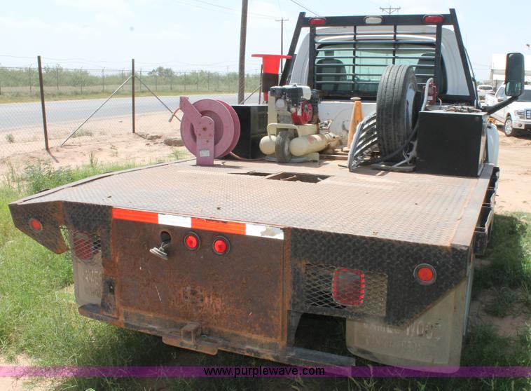 image for item L4261 2007 Chevrolet C4500 service truck