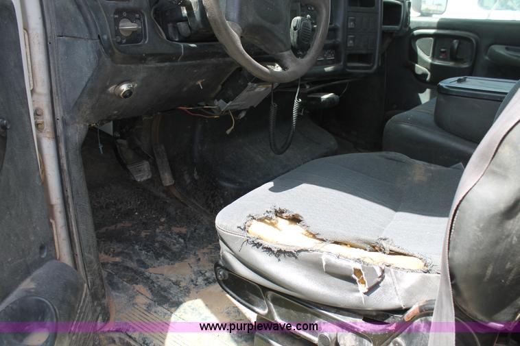 image for item L4261 2007 Chevrolet C4500 service truck