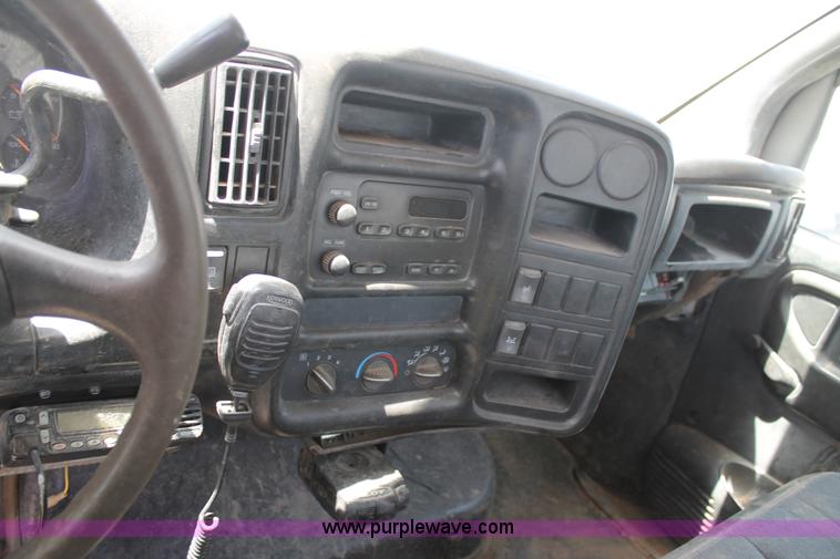 image for item L4261 2007 Chevrolet C4500 service truck