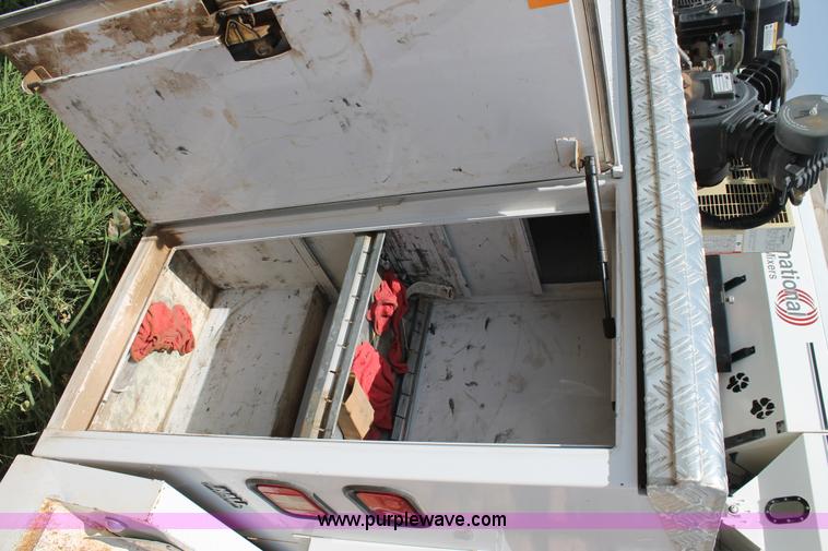 image for item L4298 2011 GMC Sierra 2500HD Ext. Cab utility truck