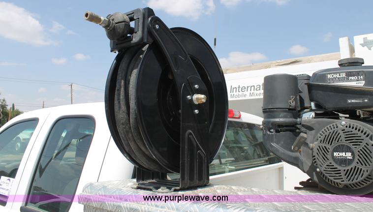 image for item L4298 2011 GMC Sierra 2500HD Ext. Cab utility truck