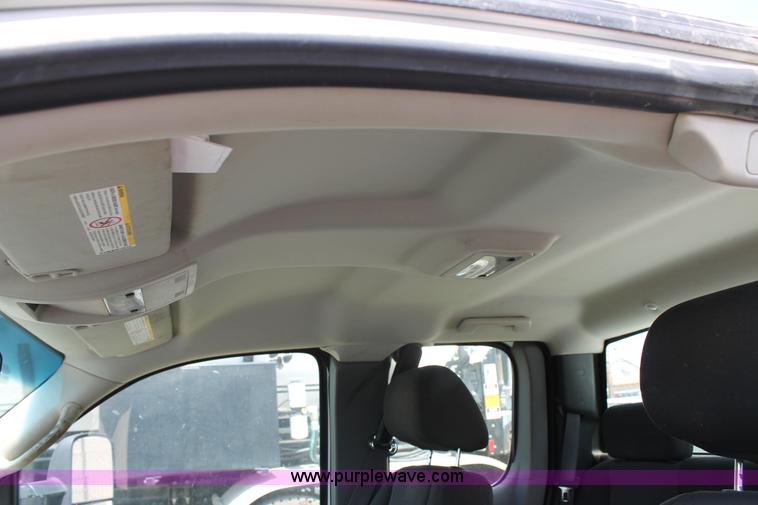 image for item L4298 2011 GMC Sierra 2500HD Ext. Cab utility truck