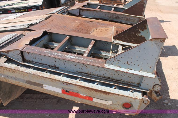 image for item L4449 2001 Interstate equipment trailer