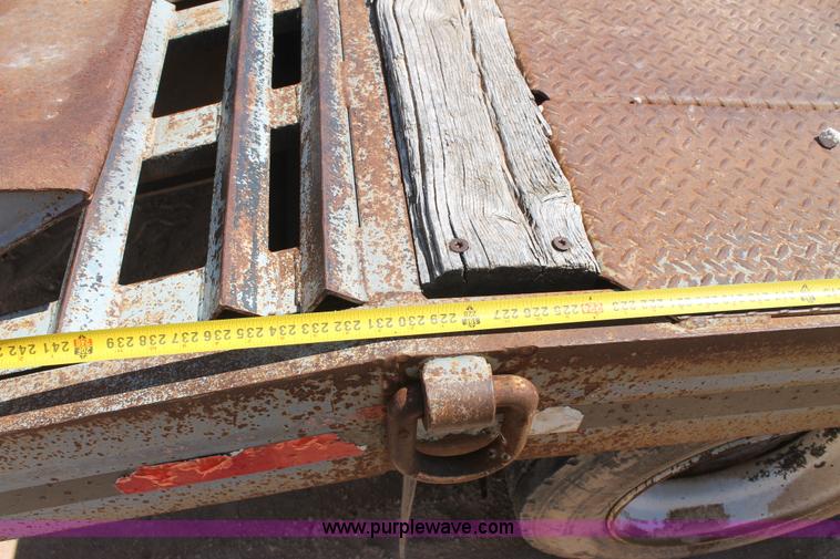 image for item L4449 2001 Interstate equipment trailer