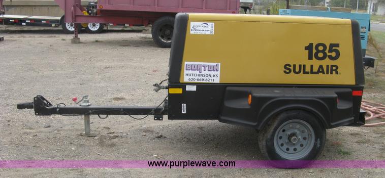 image for item L6378 Sullair 185 air compressor
