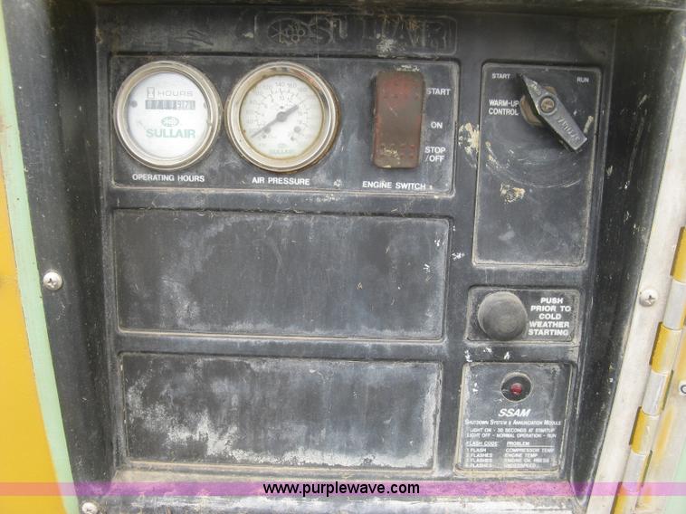 image for item L6378 Sullair 185 air compressor