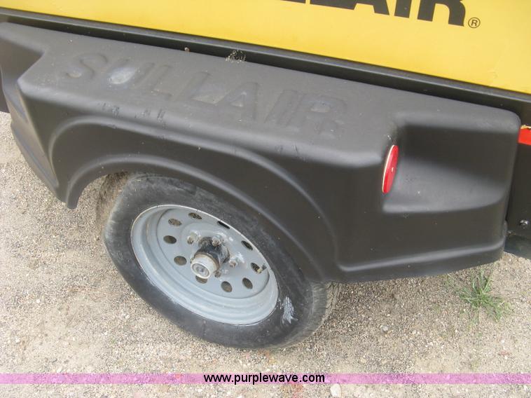 image for item L6378 Sullair 185 air compressor