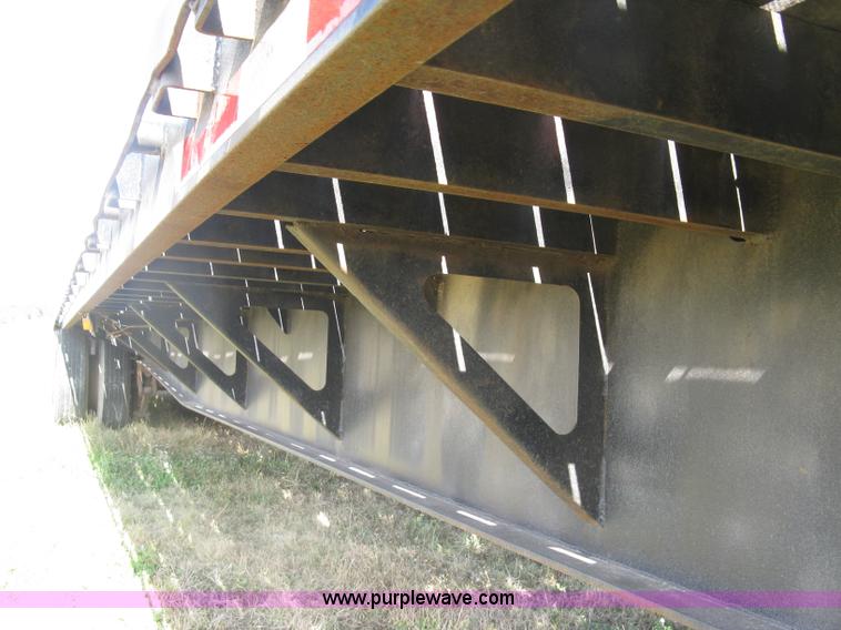 image for item L6411 1989 Fontaine DFT4-7048 drop deck trailer