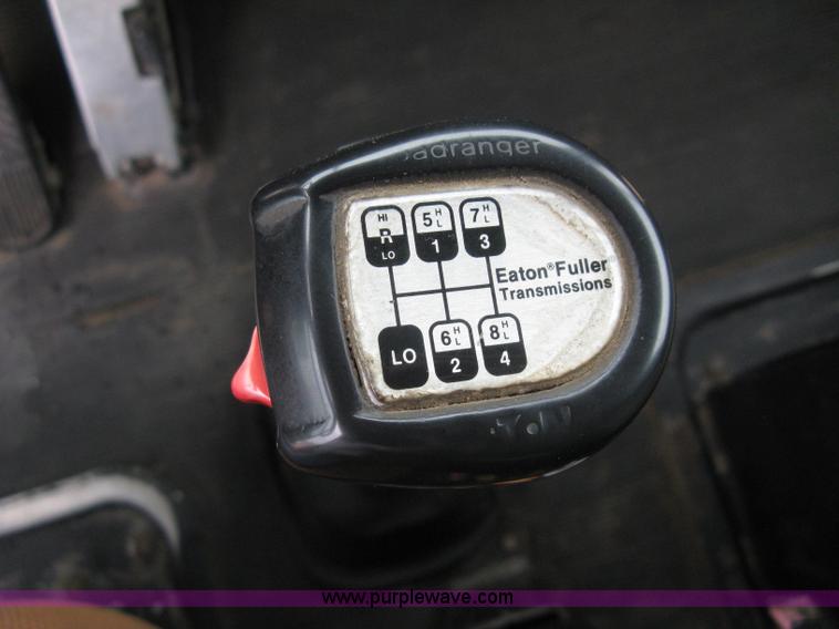 image for item L6414 1995 Kenworth T800 dump truck