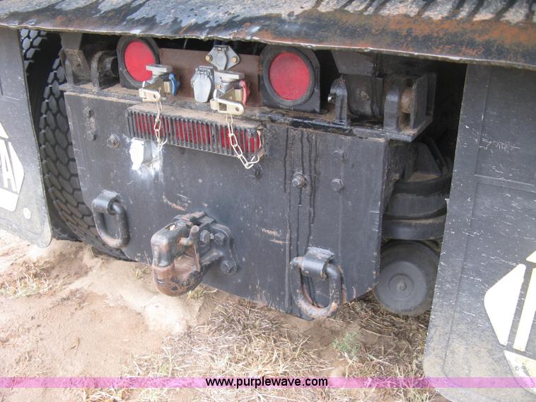 image for item L6414 1995 Kenworth T800 dump truck