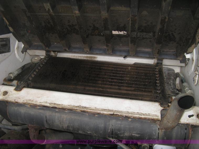 image for item L6415 1995 Bobcat 773 skid steer