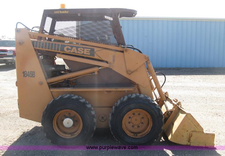 image for item L6420 Case 1845B Uni-Loader skid steer