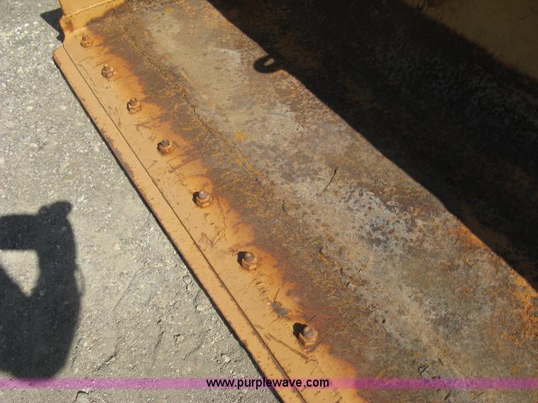 image for item L6420 Case 1845B Uni-Loader skid steer