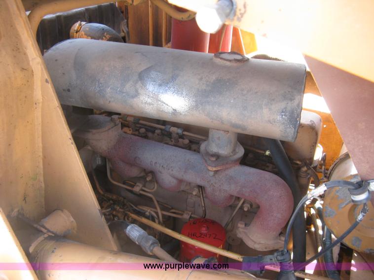 image for item L6420 Case 1845B Uni-Loader skid steer