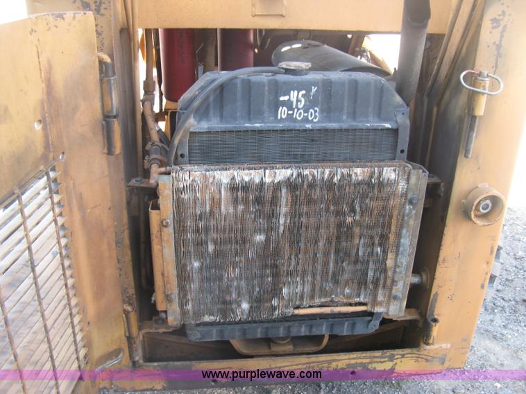 image for item L6420 Case 1845B Uni-Loader skid steer