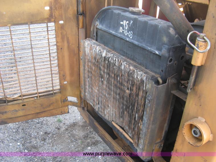 image for item L6420 Case 1845B Uni-Loader skid steer