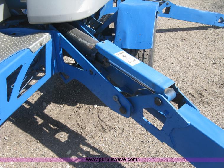 image for item L6421 2008 Genie TZ-50 boom lift