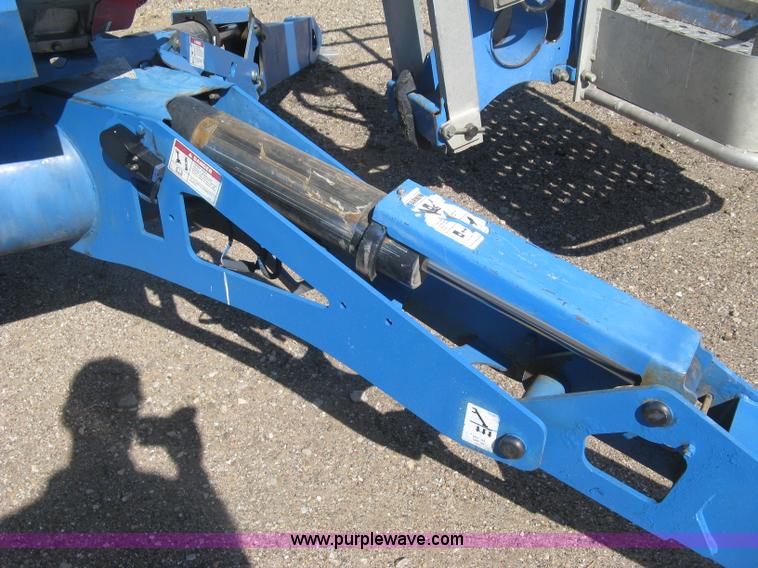 image for item L6421 2008 Genie TZ-50 boom lift
