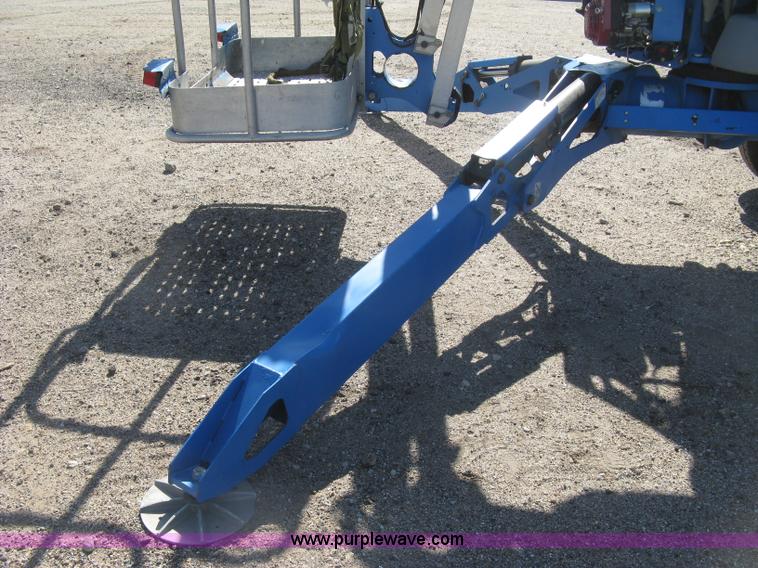 image for item L6421 2008 Genie TZ-50 boom lift