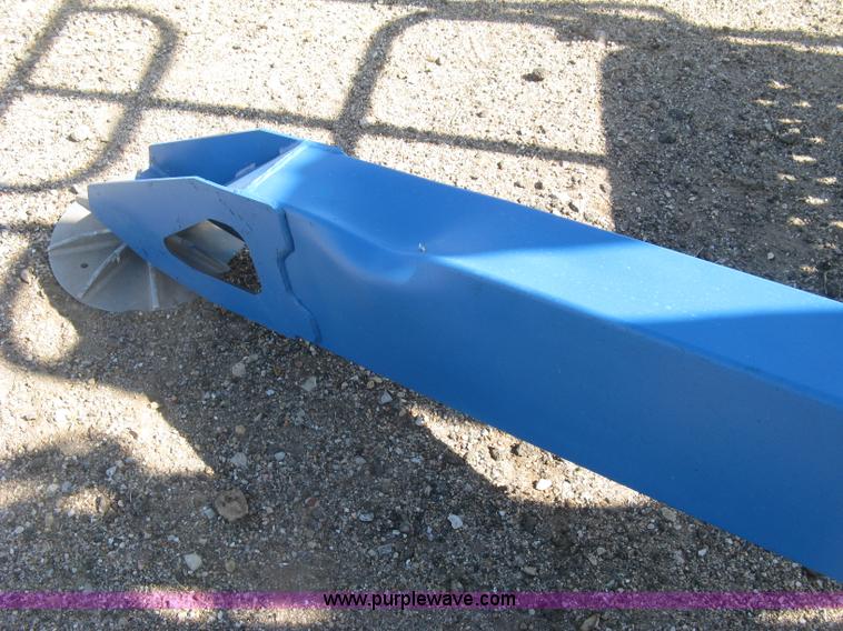 image for item L6421 2008 Genie TZ-50 boom lift
