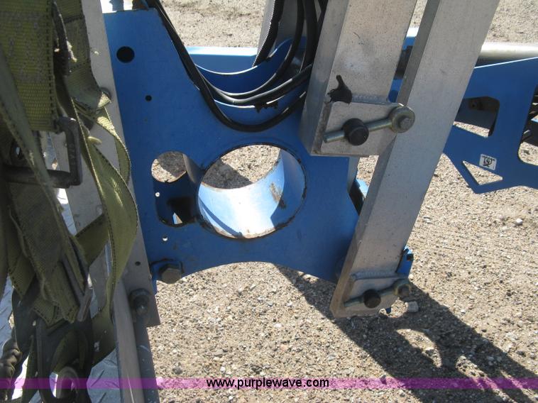 image for item L6421 2008 Genie TZ-50 boom lift