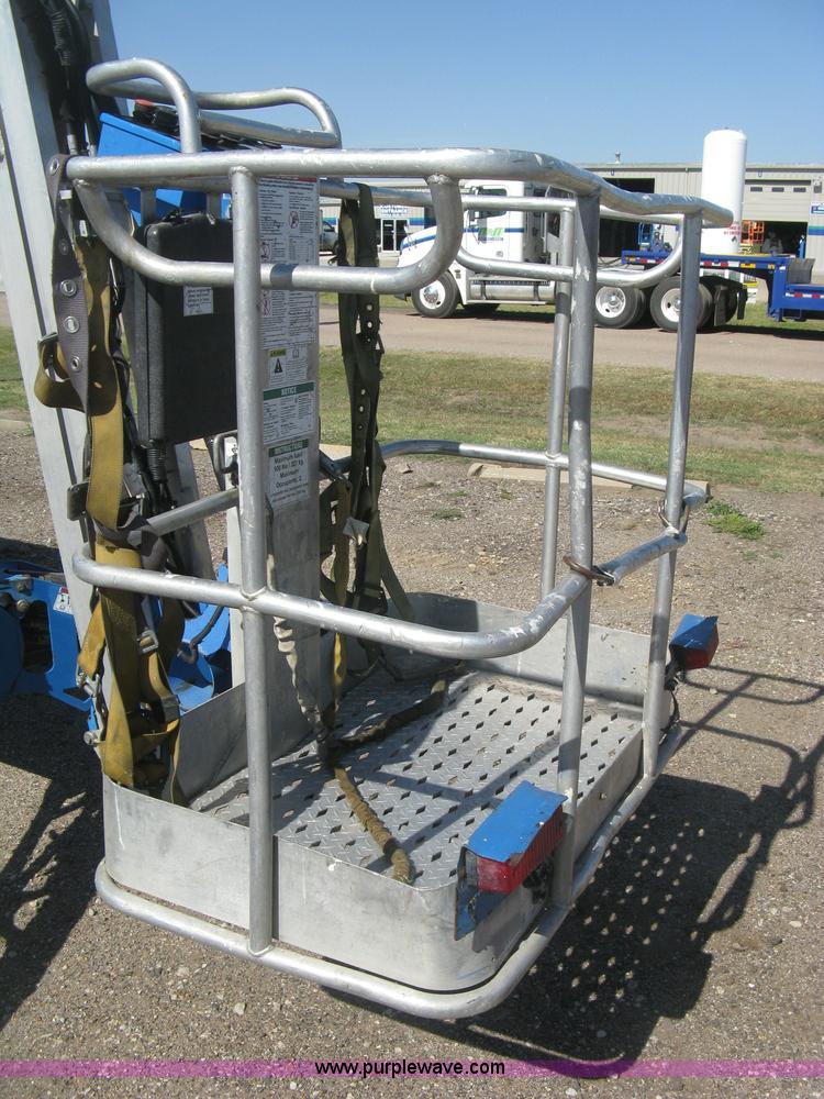 image for item L6421 2008 Genie TZ-50 boom lift