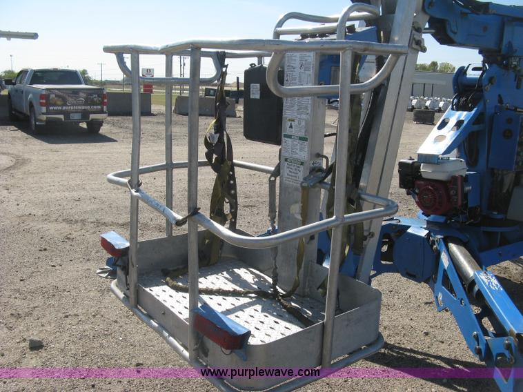 image for item L6421 2008 Genie TZ-50 boom lift