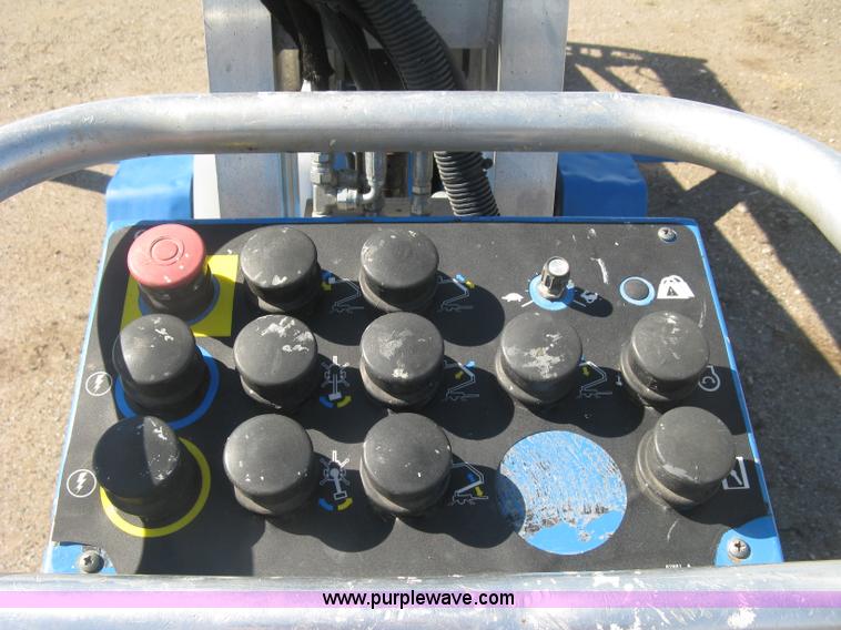 image for item L6421 2008 Genie TZ-50 boom lift