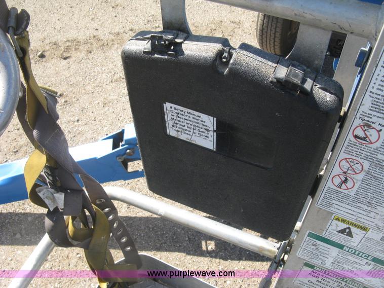 image for item L6421 2008 Genie TZ-50 boom lift