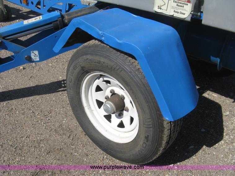 image for item L6421 2008 Genie TZ-50 boom lift