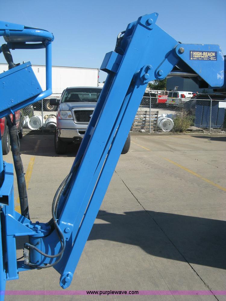 image for item L6422 1998 Genie Z-30/20N boom lift