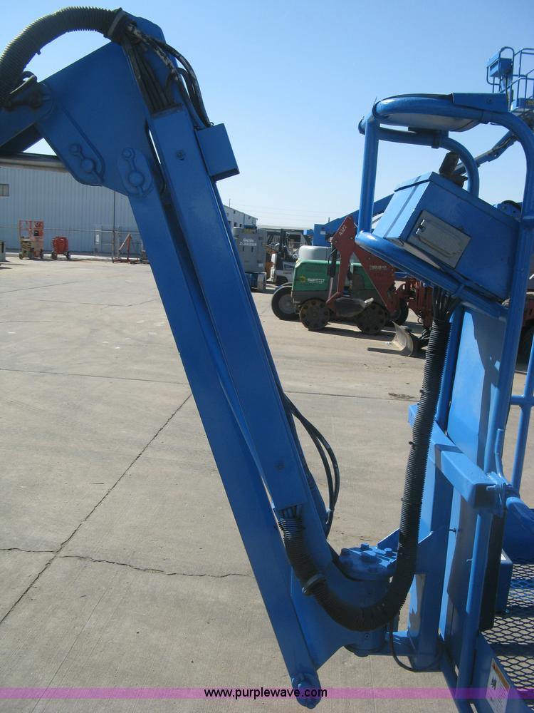 image for item L6422 1998 Genie Z-30/20N boom lift