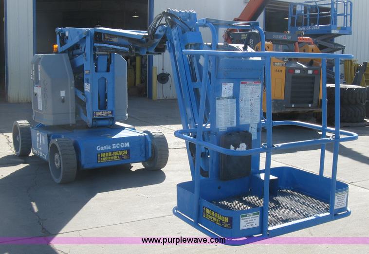 image for item L6423 1996 Genie Z-34/22N boom lift