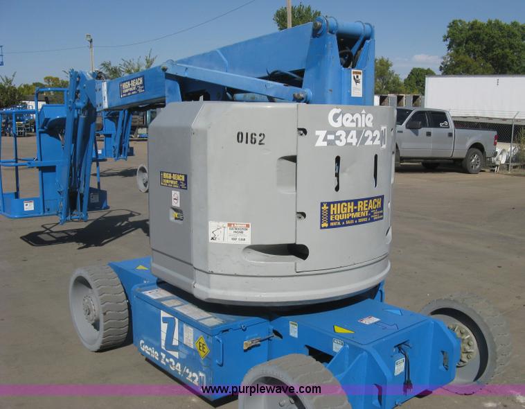 image for item L6423 1996 Genie Z-34/22N boom lift