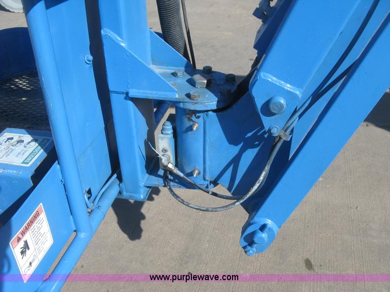 image for item L6423 1996 Genie Z-34/22N boom lift
