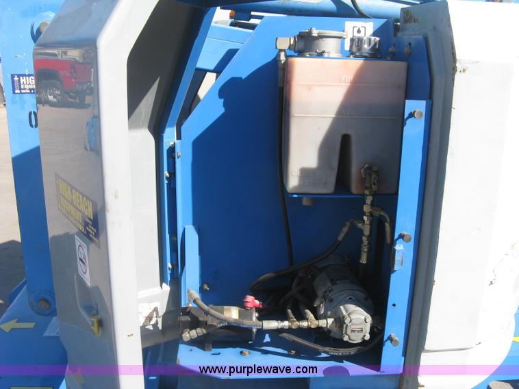 image for item L6423 1996 Genie Z-34/22N boom lift