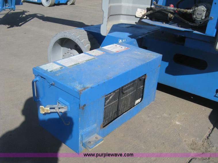 image for item L6423 1996 Genie Z-34/22N boom lift