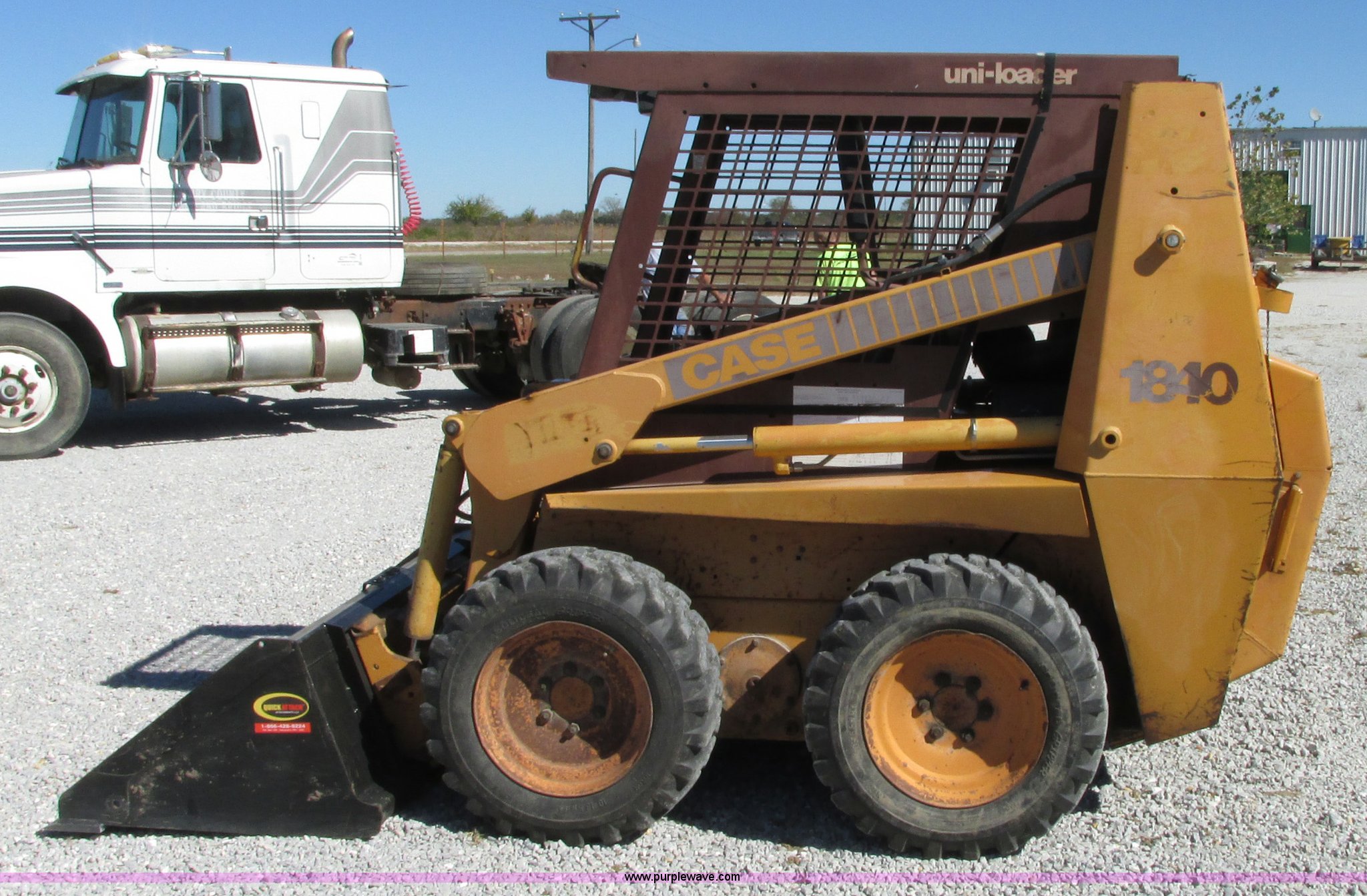 1994 Case 1840 skid steer in Calhoun, MO Item J8727 sold Purple Wave