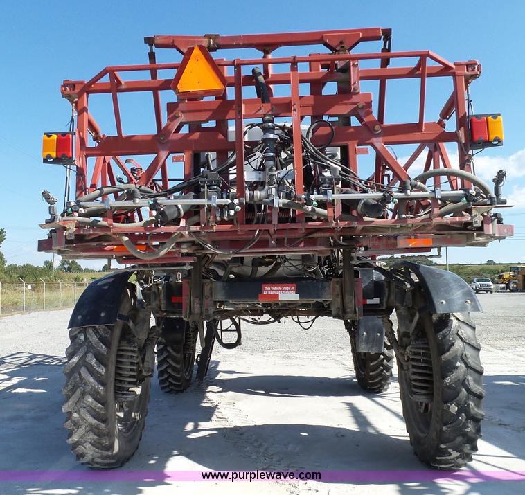 image for item BN9433 2004 Case IH SPX3200 Patriot self-propelled sprayer