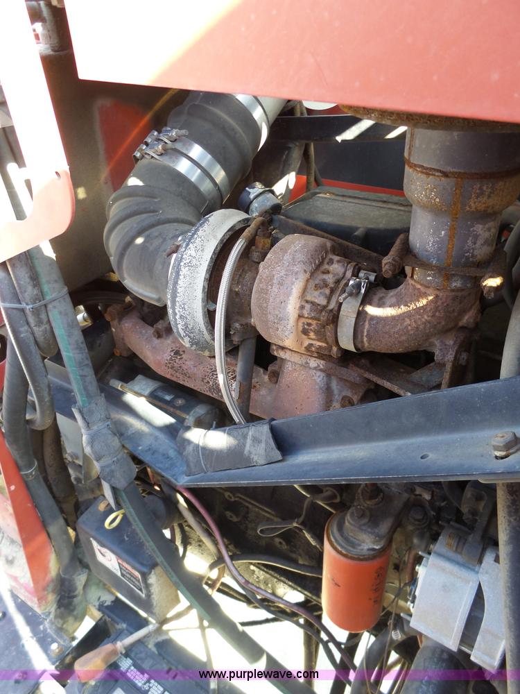 image for item BN9433 2004 Case IH SPX3200 Patriot self-propelled sprayer