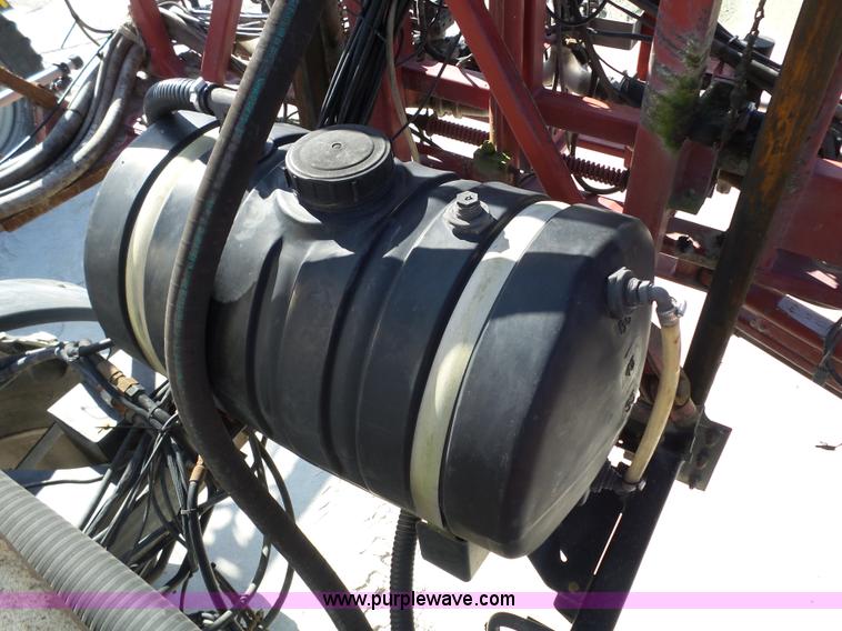 image for item BN9433 2004 Case IH SPX3200 Patriot self-propelled sprayer