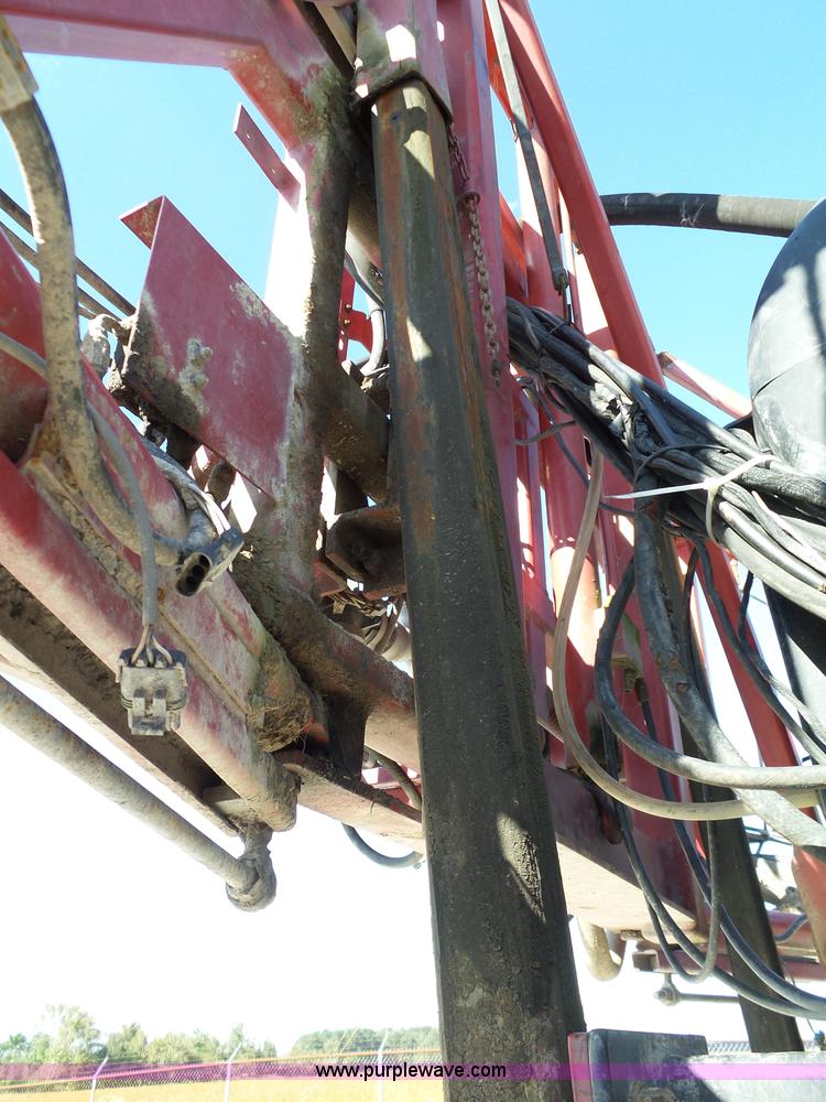 image for item BN9433 2004 Case IH SPX3200 Patriot self-propelled sprayer