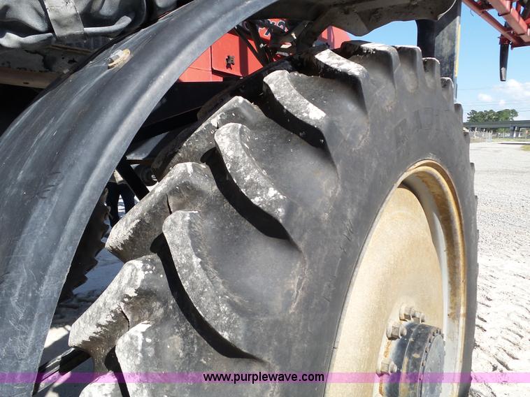 image for item BN9433 2004 Case IH SPX3200 Patriot self-propelled sprayer