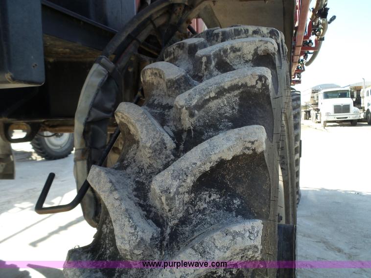 image for item BN9433 2004 Case IH SPX3200 Patriot self-propelled sprayer