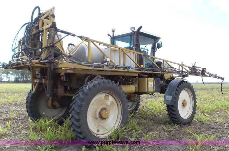 image for item BN9435 2001 Ag-Chem RoGator 854 self-propelled sprayer