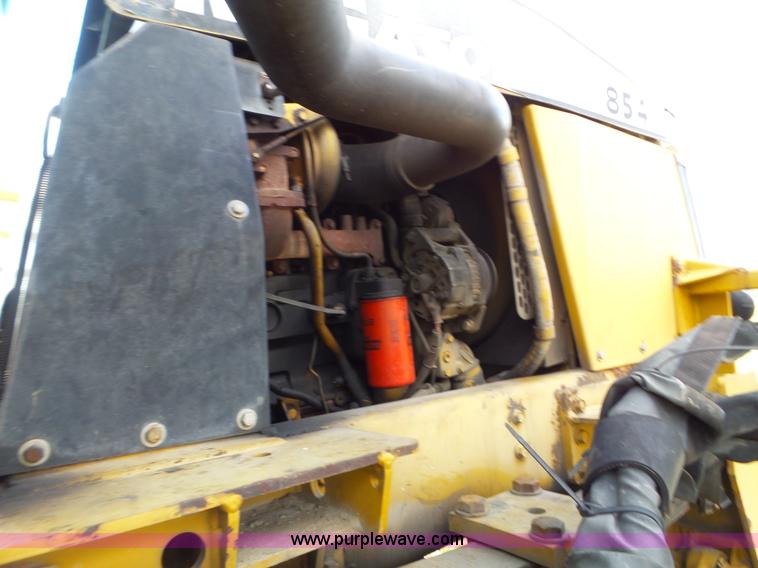 image for item BN9435 2001 Ag-Chem RoGator 854 self-propelled sprayer