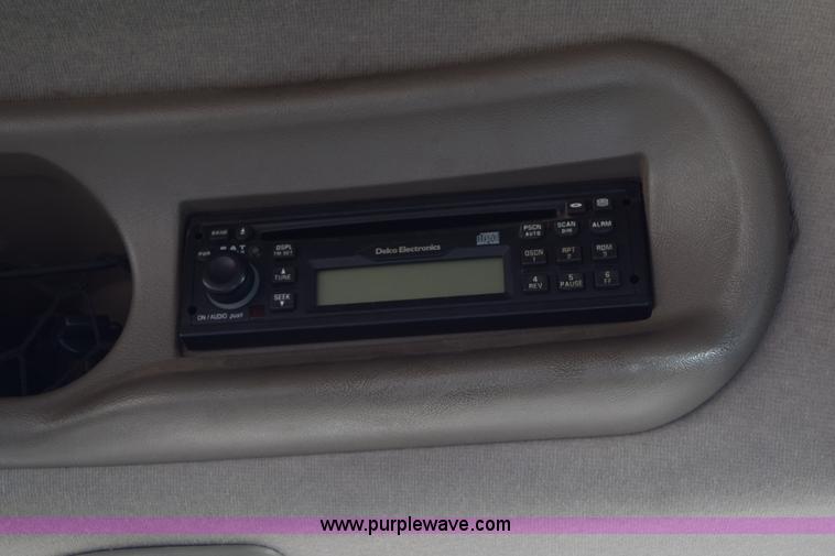 image for item J8479 2007 Case IH SPX3320 self-propelled sprayer