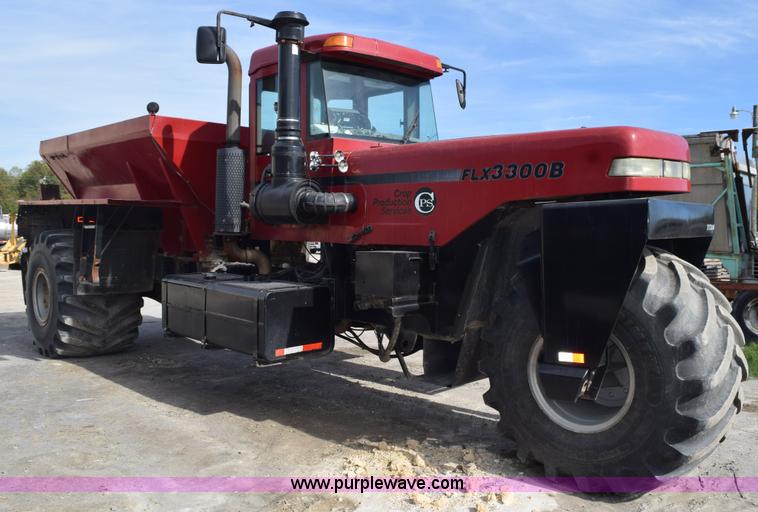 image for item J8480 2002 Case IH FLX3300B self-propelled applicator