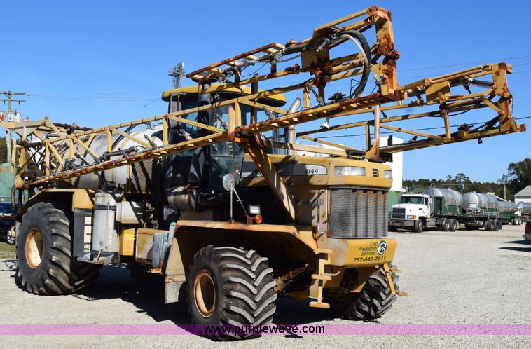 image for item J8485 2005 Ag-Chem TerraGator 8144 self-propelled sprayer