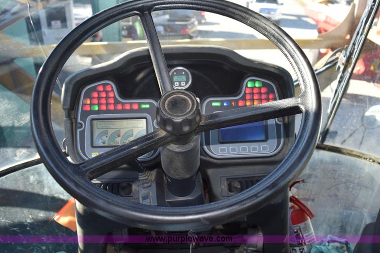 image for item J8485 2005 Ag-Chem TerraGator 8144 self-propelled sprayer